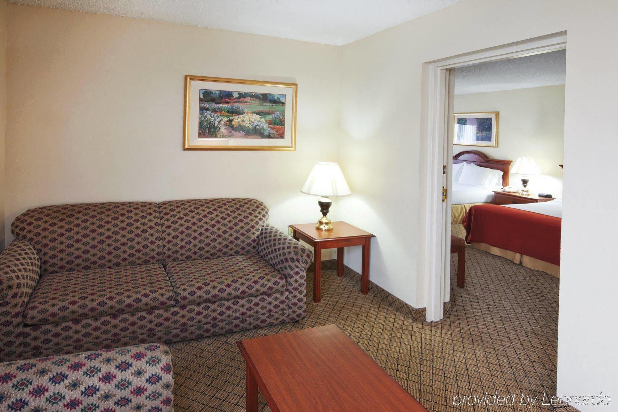 Holiday Inn Express Hotel And Suites Mesquite By Ihg Habitación foto