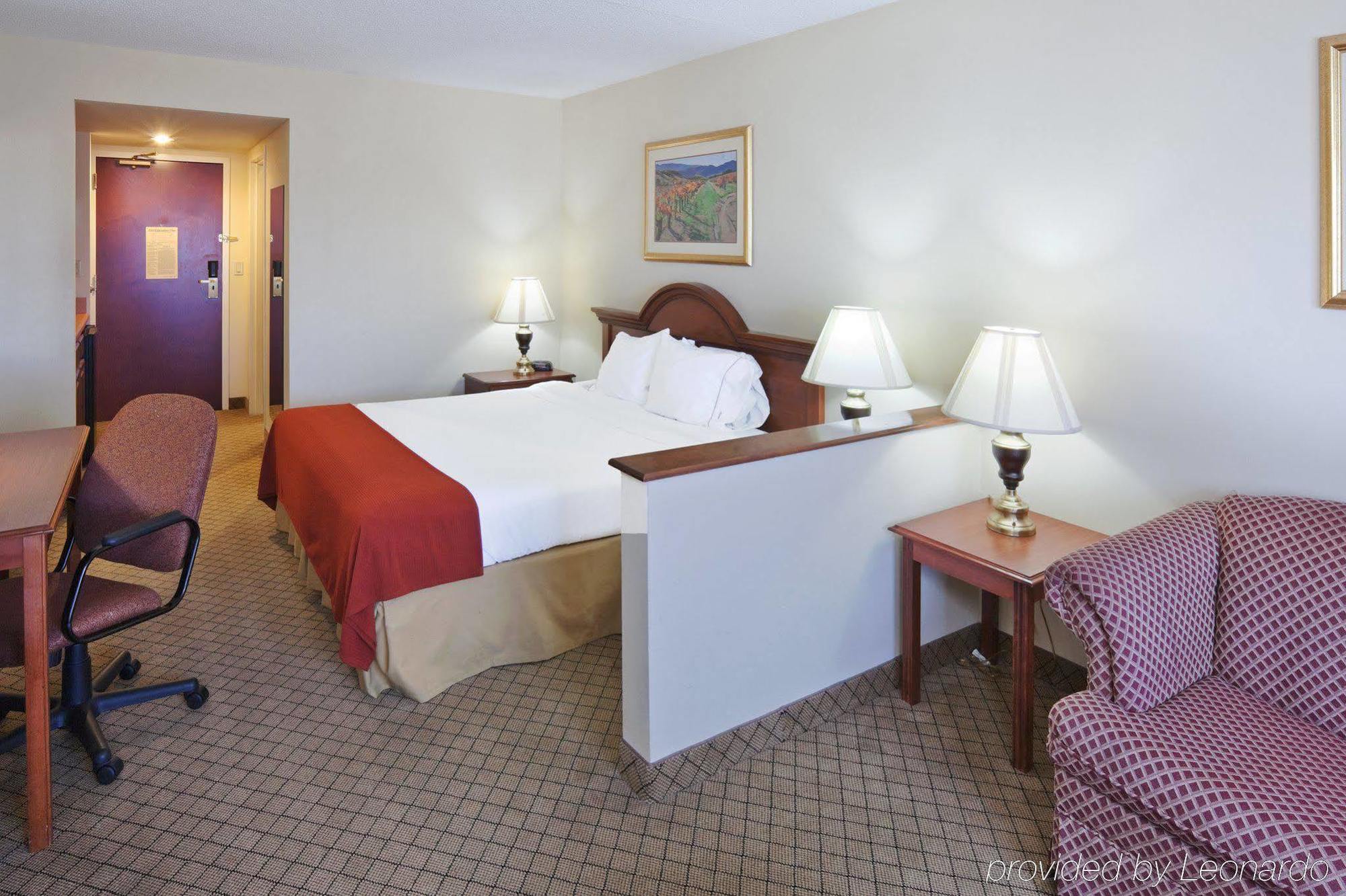 Holiday Inn Express Hotel And Suites Mesquite By Ihg Habitación foto